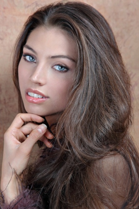 beautiful face nice pics