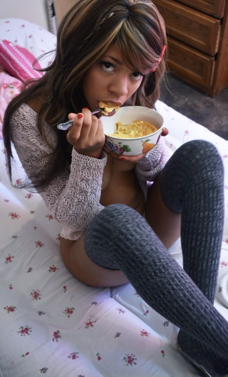 かわいい女の子 ホットxxx アーカイブ