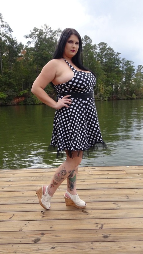 white bbw art nude gallery