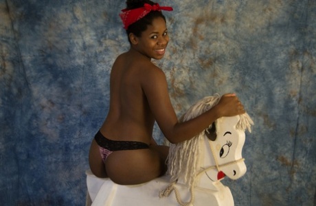 interracial lesbian hot xxx picture