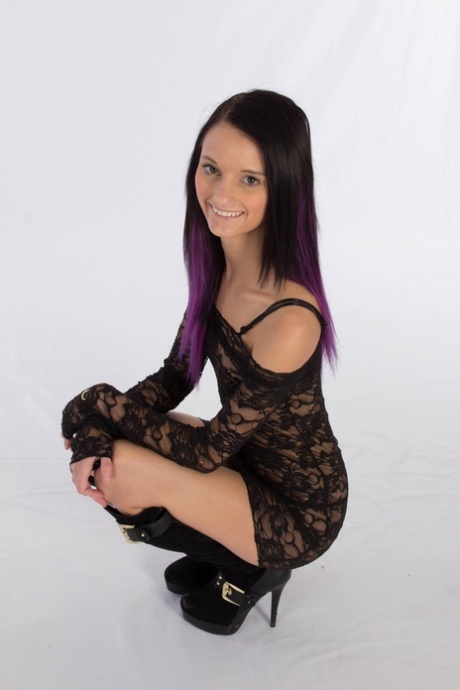 skinny dress sexy pictures
