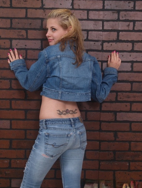 Lil Candy hot star galleries