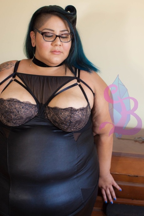 Crystal Blue erotic pornstar pictures