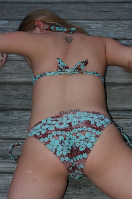 hubené teenagerské bikiny sex xxx obrázky