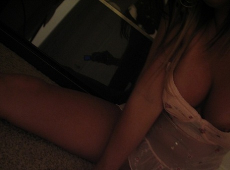 selfie de seins haut gratuit collection