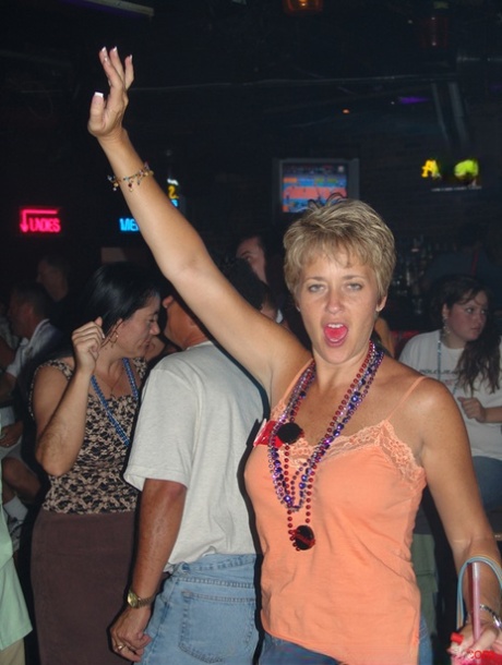 amateur swingers nice pic