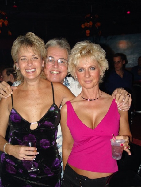 grandi tette in pubblico piuttosto xxx img