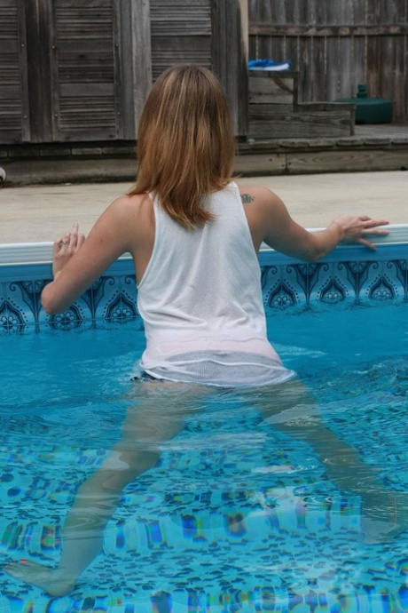 teen wet panties porn images