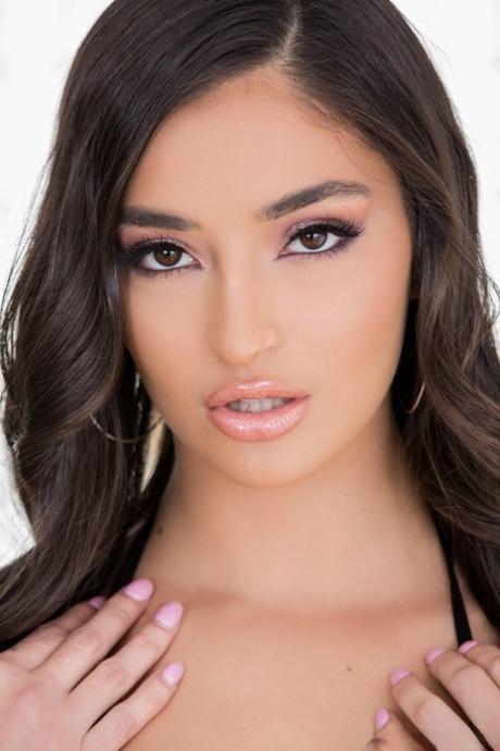 pretty face hot xxx gallery