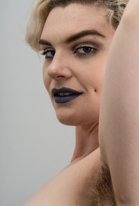 propagation de bbw poilue sexe de haute qualité image