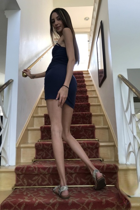 tall latina art xxx gallery