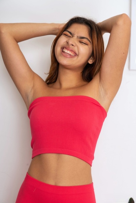 smooth armpits pornos pictures