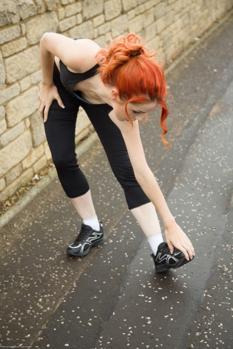 rousse aux gros seins haut érotique galerie