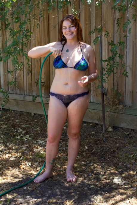 thick bikini free images