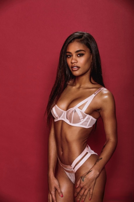 beautiful latina top pictures