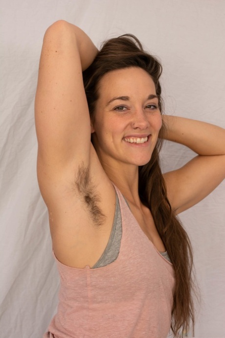 milf armpit sexy nude pictures