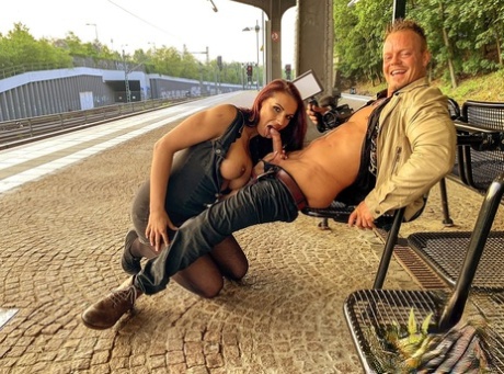 Jolee Love porn actress picture