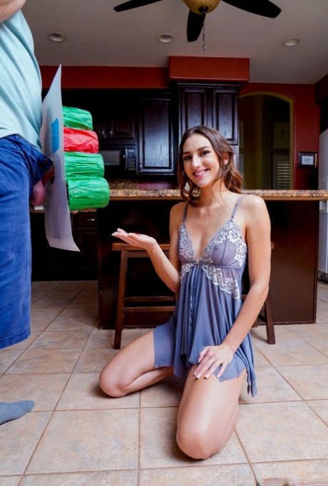 Andi Rose sex model gallery