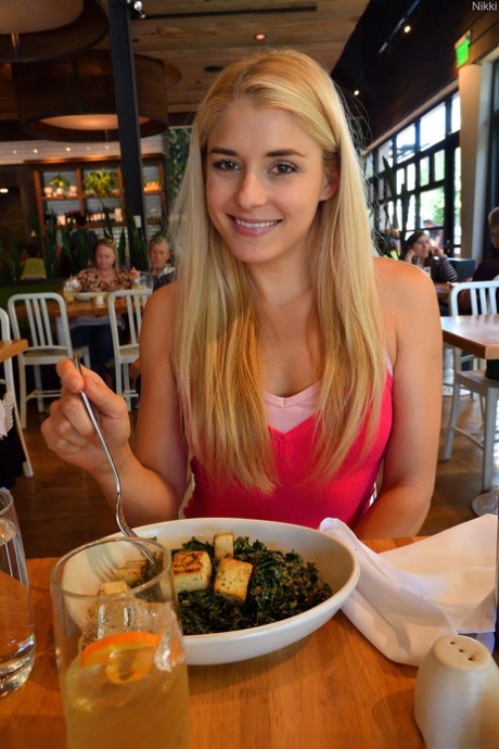 Nikki Peach nice actress images