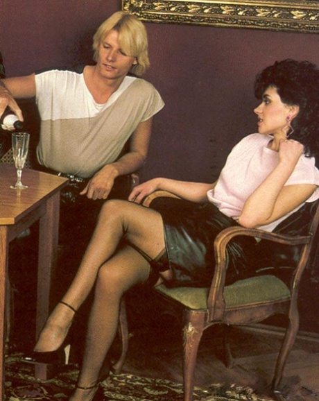 hårig vintage vackra nakenbilder samling