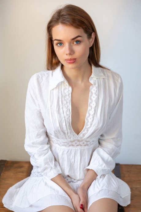 rousse gros seins belle érotique galerie