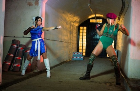 lesbisk cosplay exklusivt hett foton
