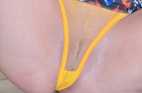 upskirt close up pornos archive