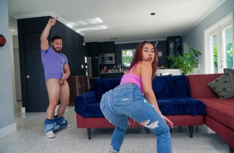 Kira Perez porn star gallery