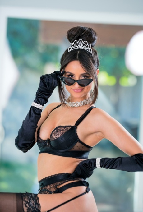 latina glasses beautiful naked photo