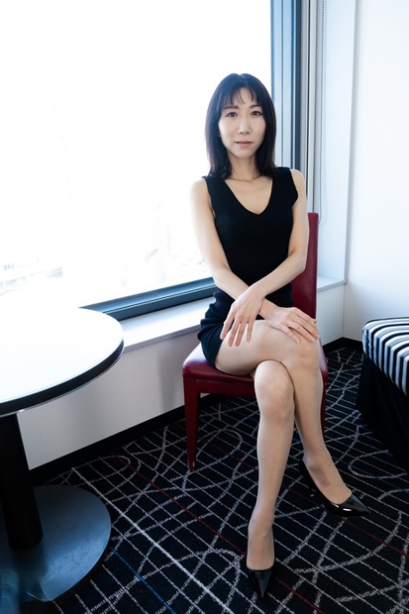 瘦日本人 性感裸體 畫廊