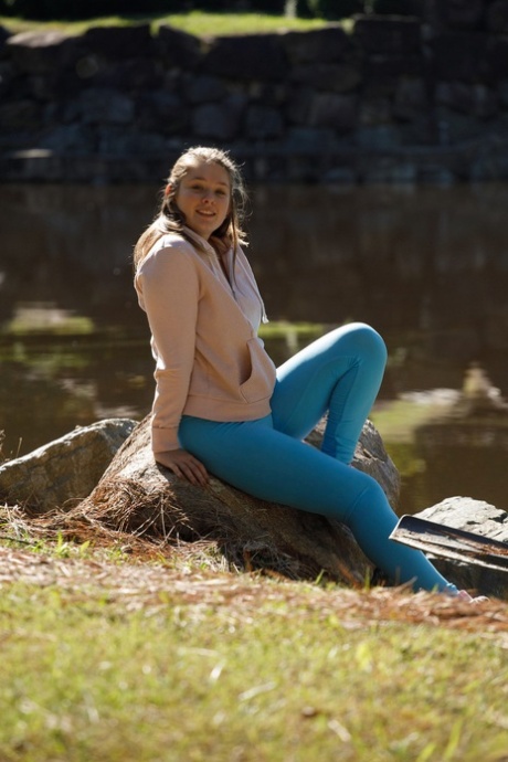 amateur yoga pants hot xxx galleries