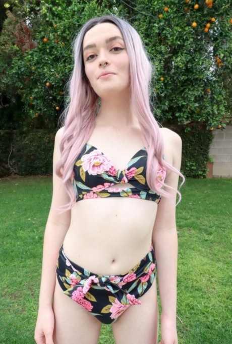 transexuelle en extérieur meilleure qualité archive