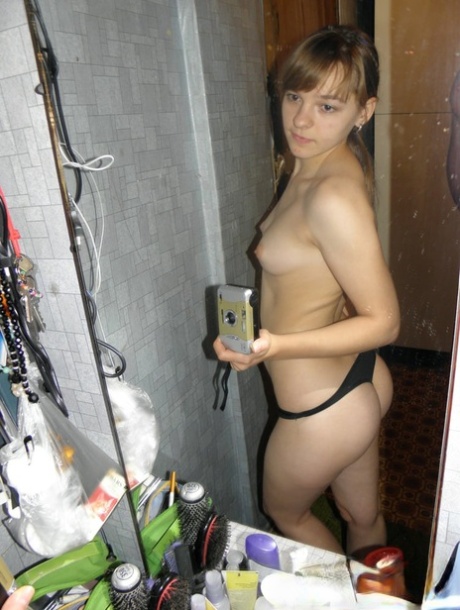 teenagerské selfie nahý pěkný fotografie