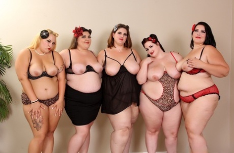 ssbbw большие сиськи красивый топ фото