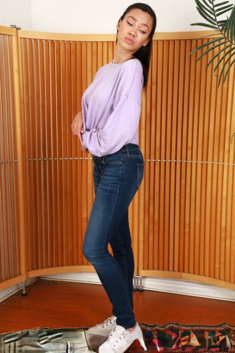 asian jeans free naked images