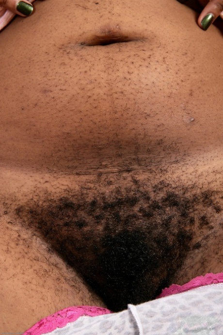 fat black hot nude photo