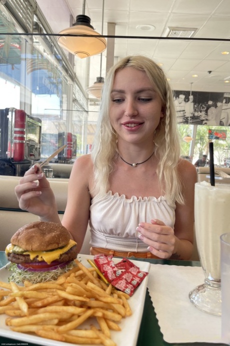 dospívající kotě xxx sex fotky