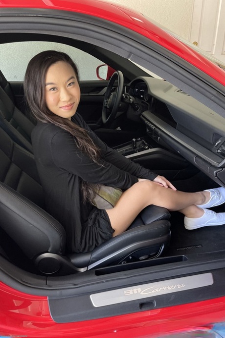 asian girlfriend hot porn photos