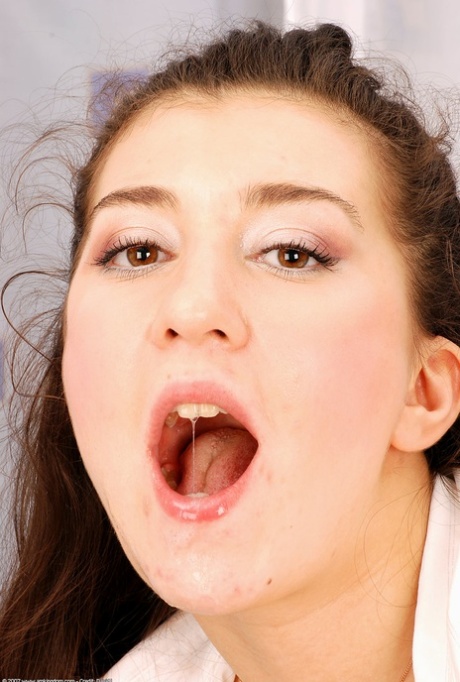 red lips free sex galleries