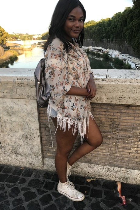 italian hot galleries