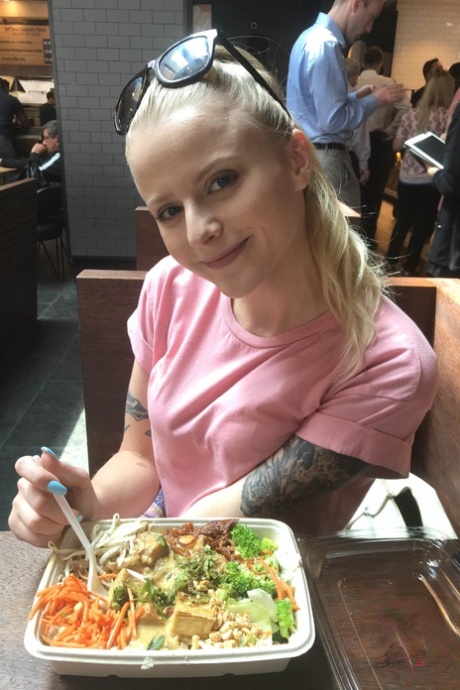 teenager fisting øverste hd fotos