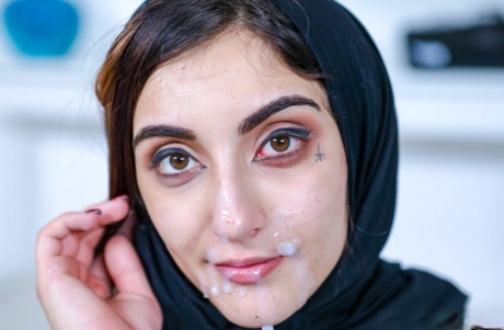 hijab porn photo