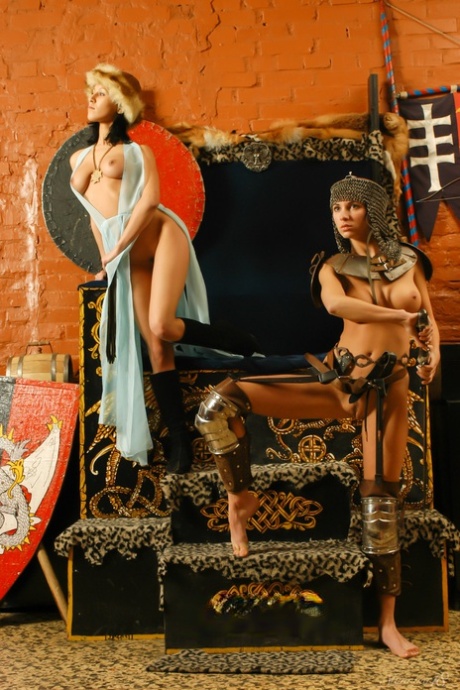 barmfager cosplay sexet top billede