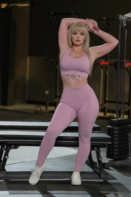 pantaloni da yoga per milf arte migliore fotografie