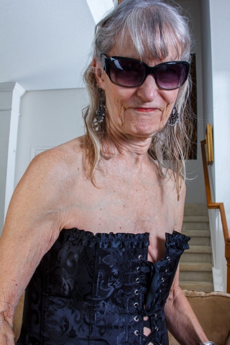 skinny saggy tits beautiful porn images