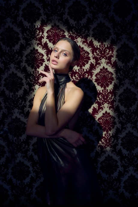 Amelie Lou nudes actress img