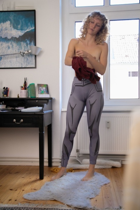 yoga pants exclusive picture