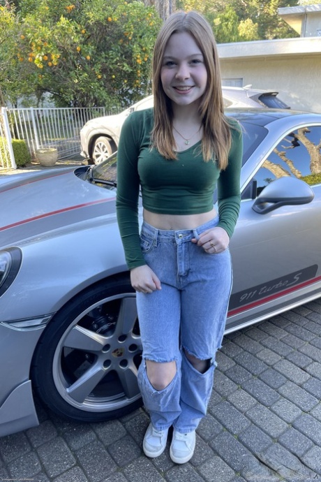 teen girlfriend free sexy gallery
