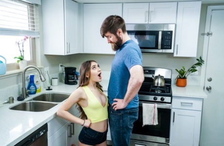 Sera Ryder star erotic pic