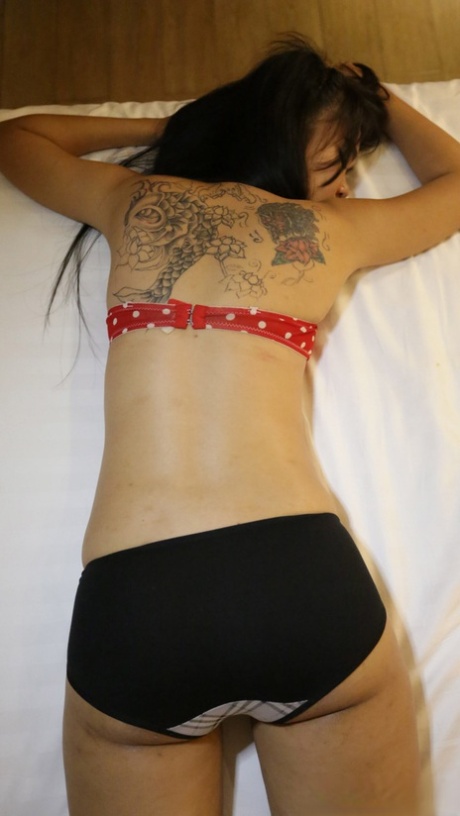 thai teen sexy naked photos